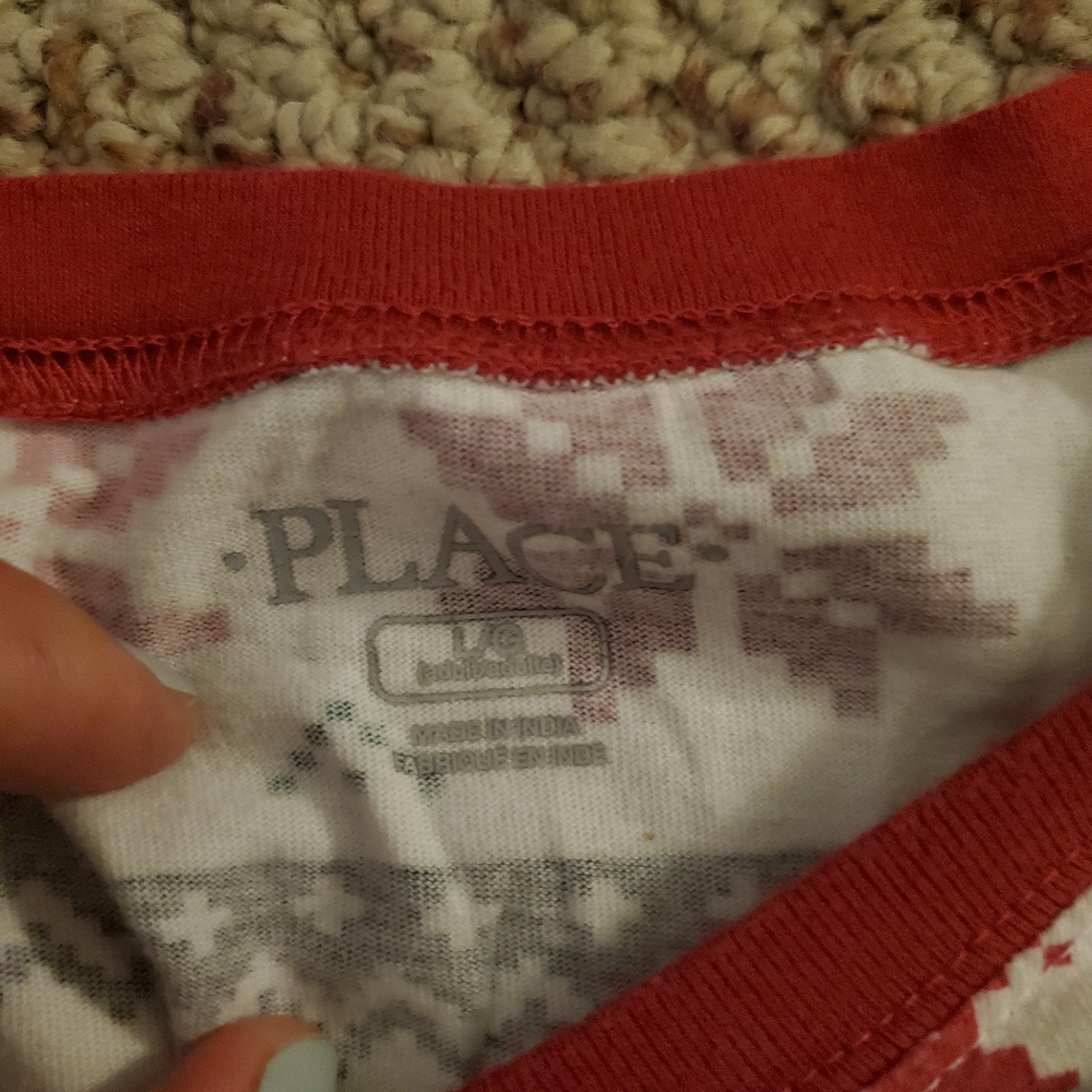 SOLD WOMAN'S Large Christmas 🎄 pajamas